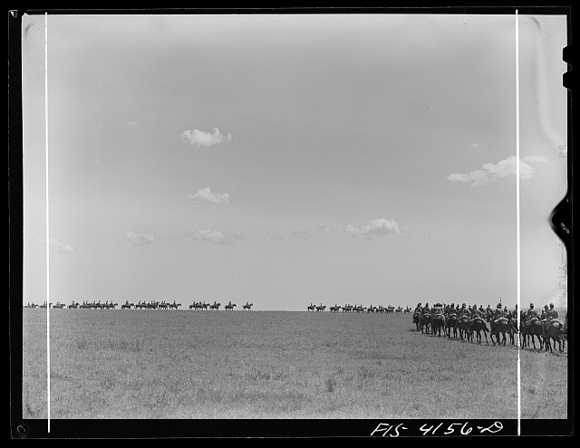Photo:Fort Riley Kansas 1942 Cavalry Field Problem Horseback Troops