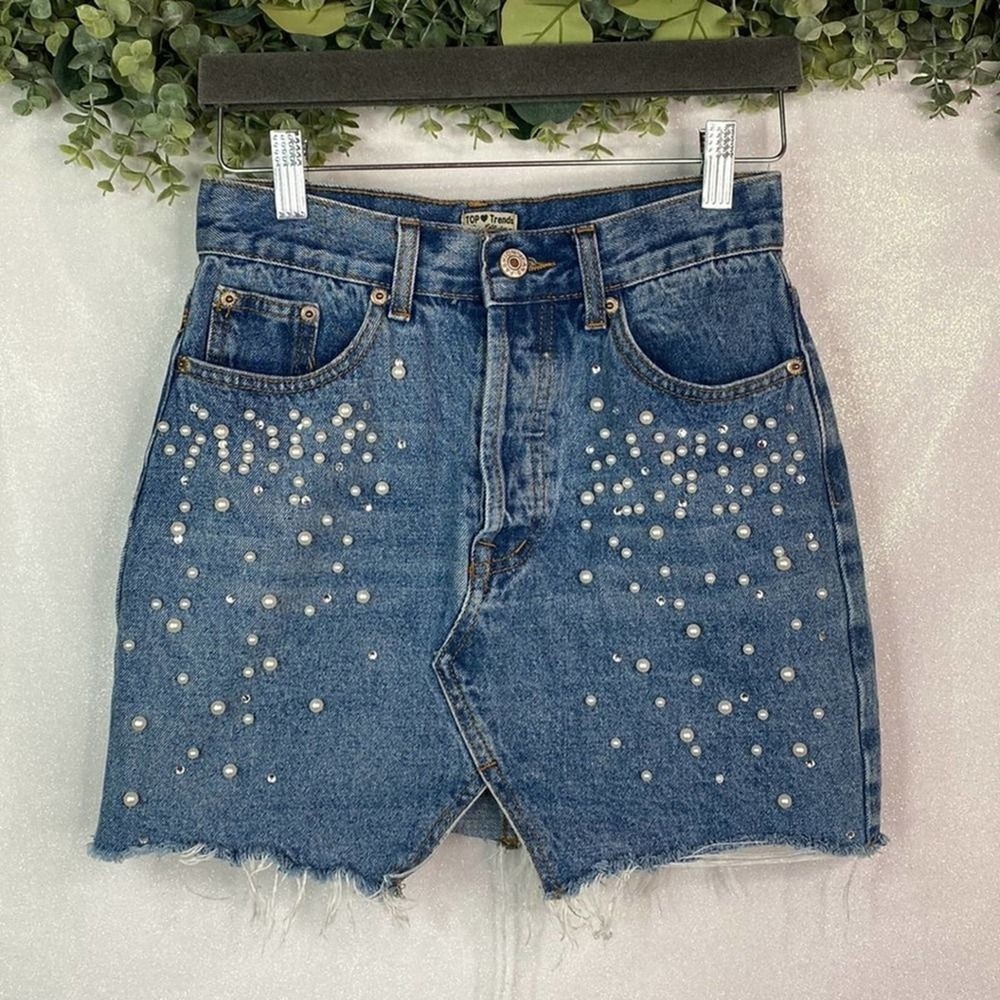 Distressed Y2K Denim Mini Skirt with Pearls Size 36 Summer Casual