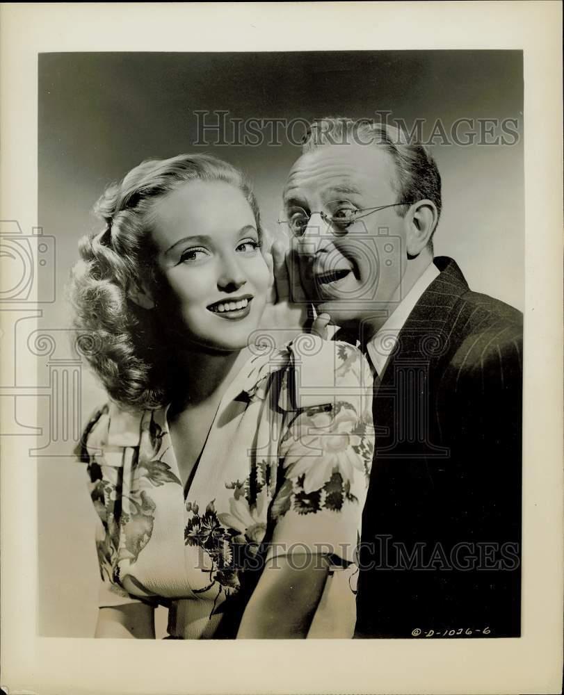 1944 Press Photo Musicians Kay Kyser, Georgia Carroll of Musical Quiz Show