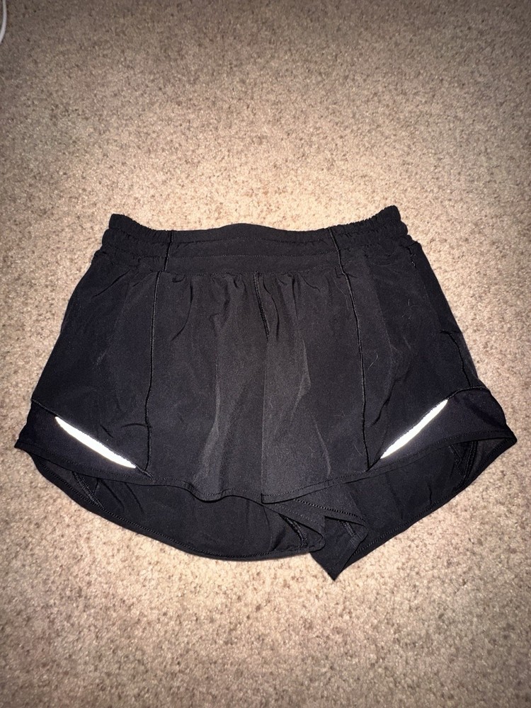 Lululemon Woman's Hotty Hot Shorts