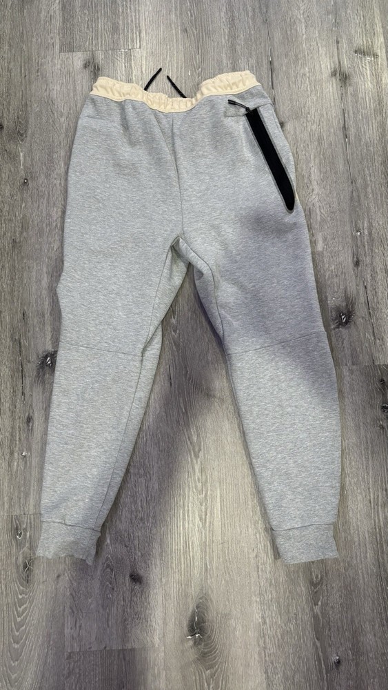 Nike Sportswear Tech Fleece Men's Jogger Pants - Dark Heather Grey/Rattan/Black