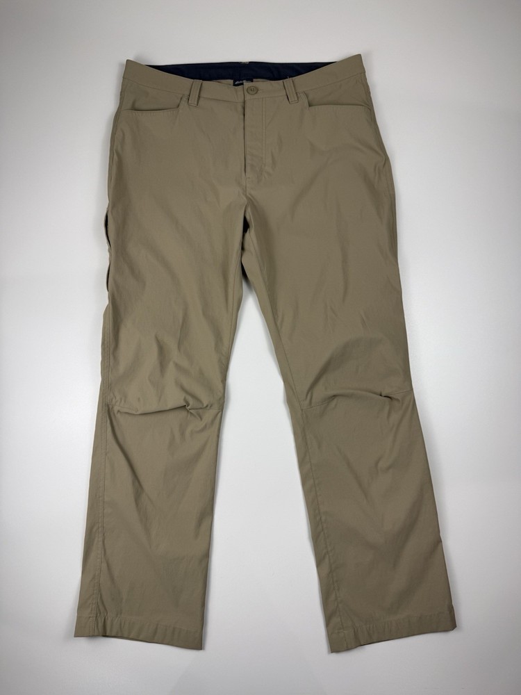 Eddie Bauer Men’s Tech Pants 34x30 Khaki Cargo Straight Leg Nylon Stretch Hiking