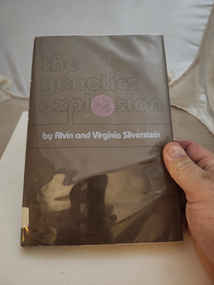 The Genetics Explosion Alvin & Virginia Silverstein 1980 HCDJ EX LIBRARY