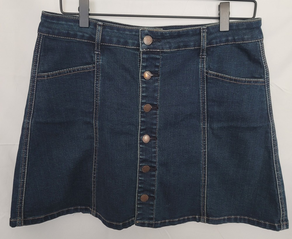 American Rag Women's Size 11 Denim A-Line Button Front Casual Skirt