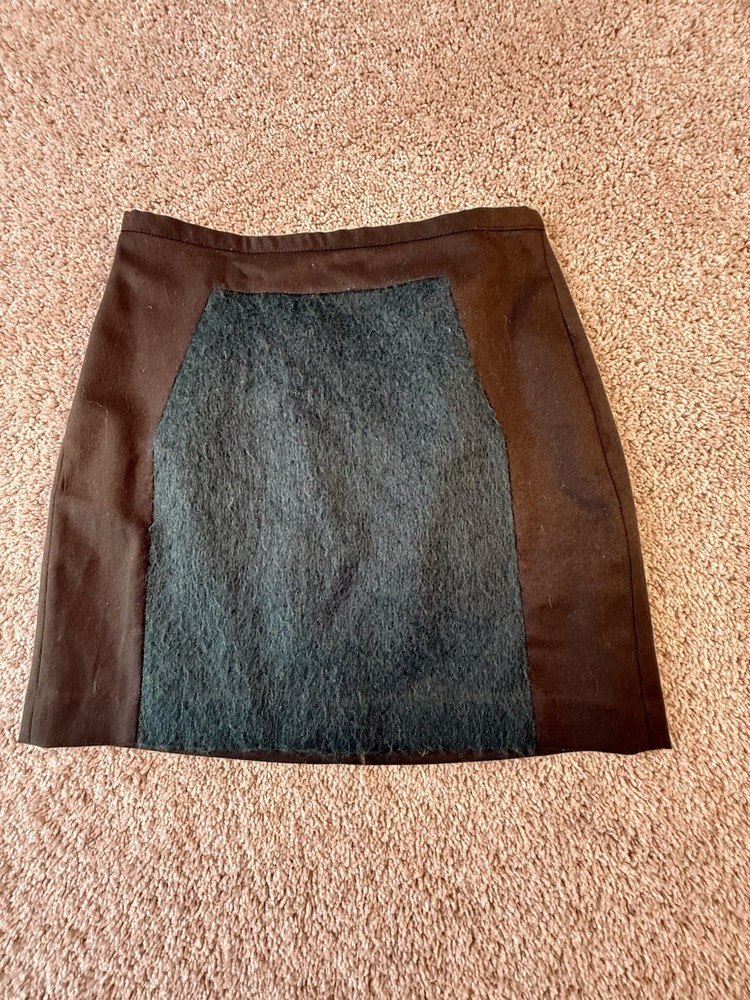 Banana Republic Women’s Mini Skirt Fuzzy Panel Size 2 Black Teal NWT