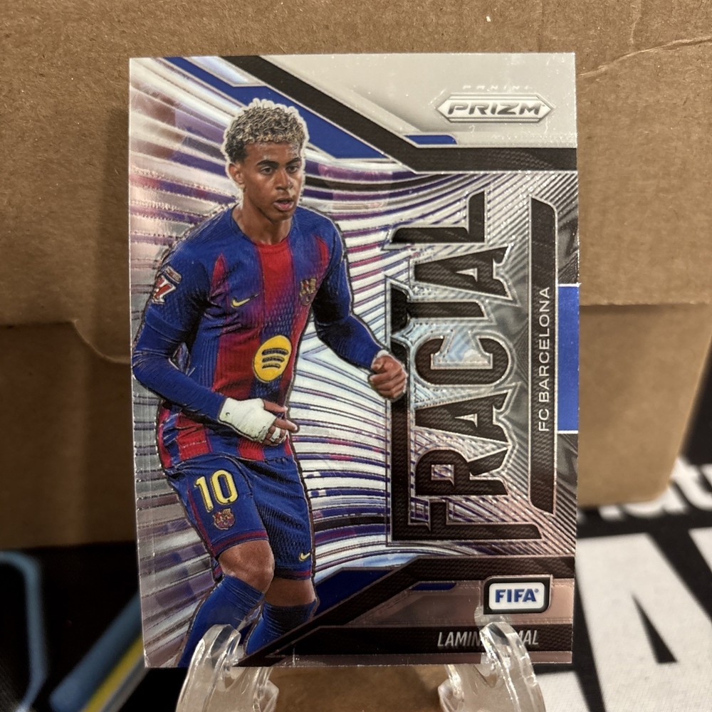 2025-26 Panini Prizm FIFA Lamine Yamal #21 FRACTAL Insert Barcelona Spain