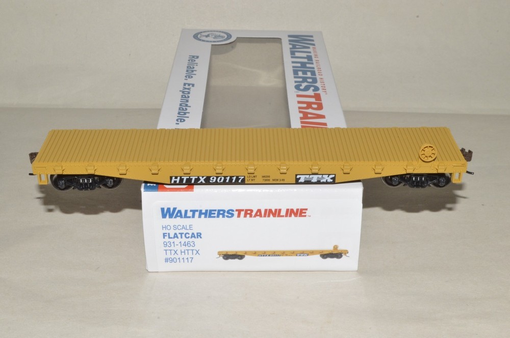 HO scale Walthers TTX HTTX Trailer Train 50' flat car train