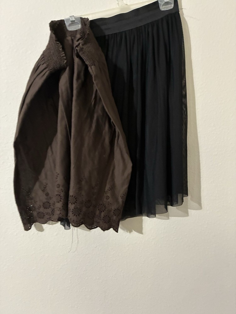 2 Women’s Large Skirt Lot Cleo Black Tulle And Old Navy Brown
