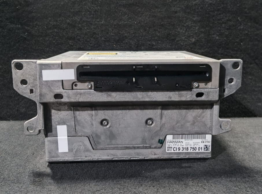 BMW 7 SERIES F01 F02 AUDIO AND RADIO CD  SAT NAV NAVIGATION HEAD UNIT- 9318750