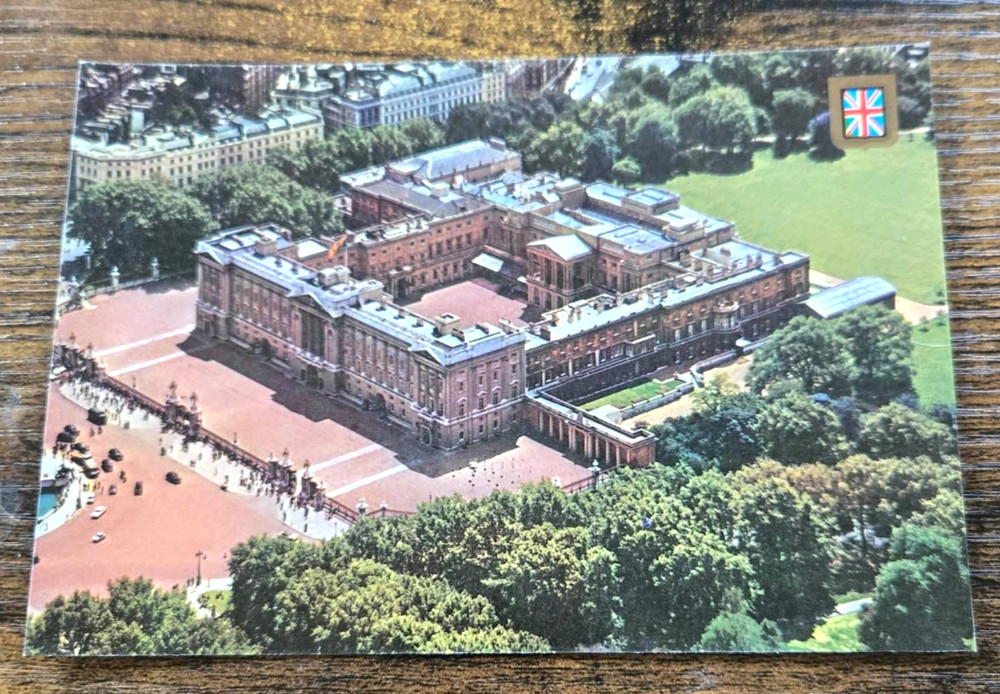 Buckingham Palace London England Vintage Postcard Royal Residence