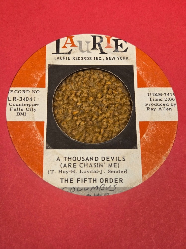 45 RPM  Fifth Order LAURIE 3404 A Thousand Devils / Today OH GARAGE VG