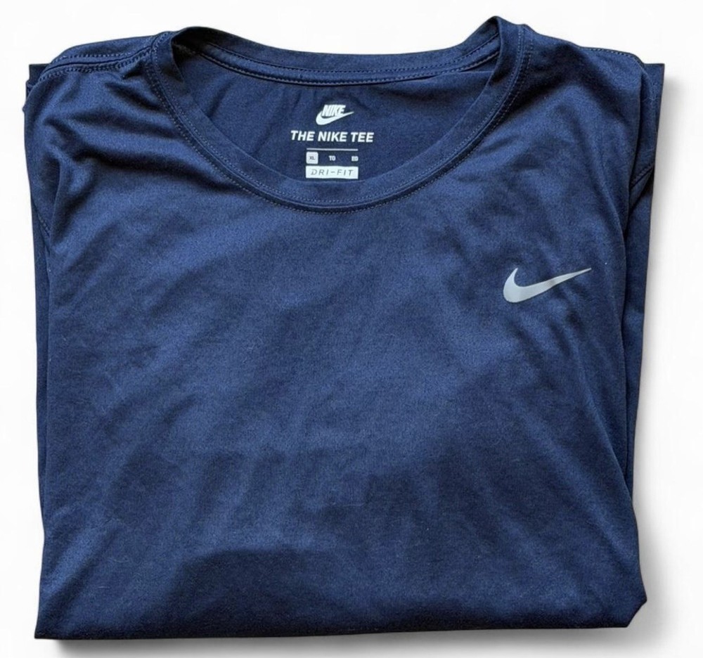 Nike Dri Fit Mens XL Navy Long Sleeve Shirt Athletic Training Gym Tee