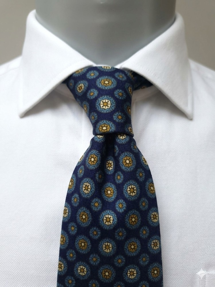 Vintage Ivey’s Men's Tie Blue Medallion Pattern Necktie 57” Classic Retro
