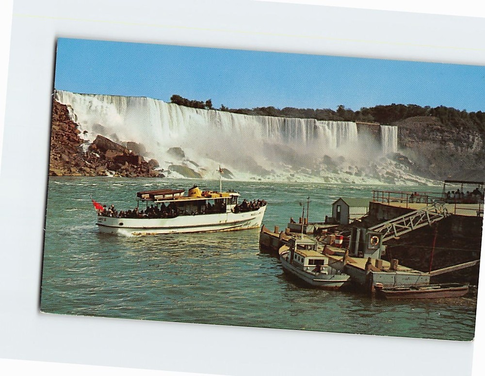 Postcard Maid of the Mist Niagara Falls Ontario Canada