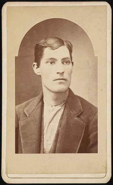 Photo:John Fertig, head-and-shoulders portrait, facing slightly right