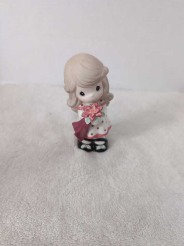 Precious Moments 'Wishing You A Beautiful Christmas' 2016 Dated Figure 161001