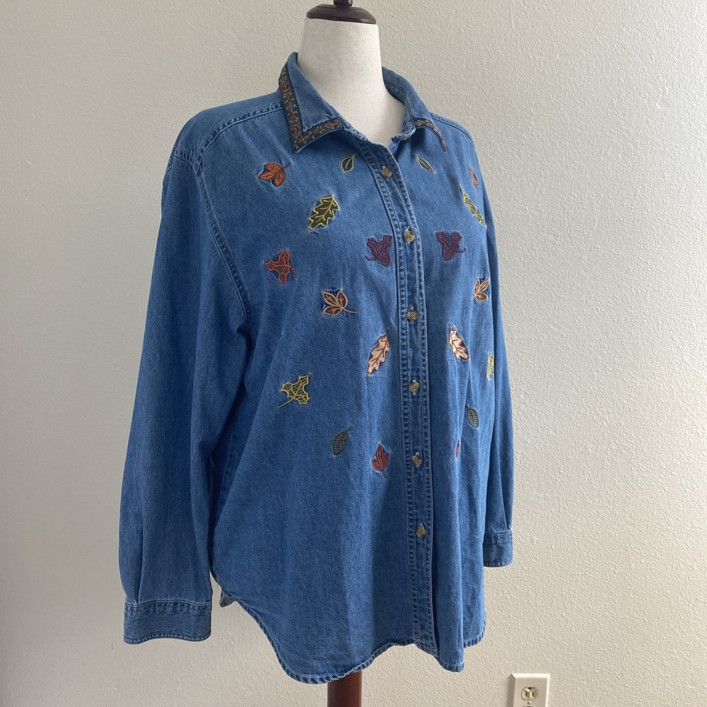 Bobbie Brooks Denim Embroidered Leaves Button Up Shirt. Blue. Ladies XL