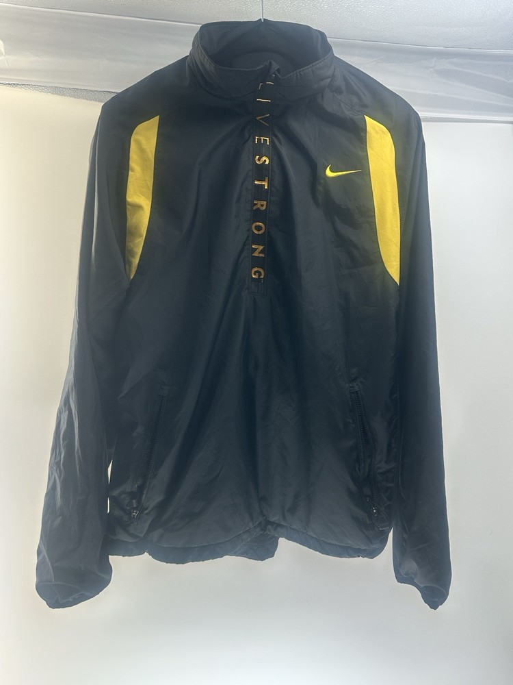 Nike Livestrong Mens M Spell Out Lance Armstrong Pullover Jacket Black