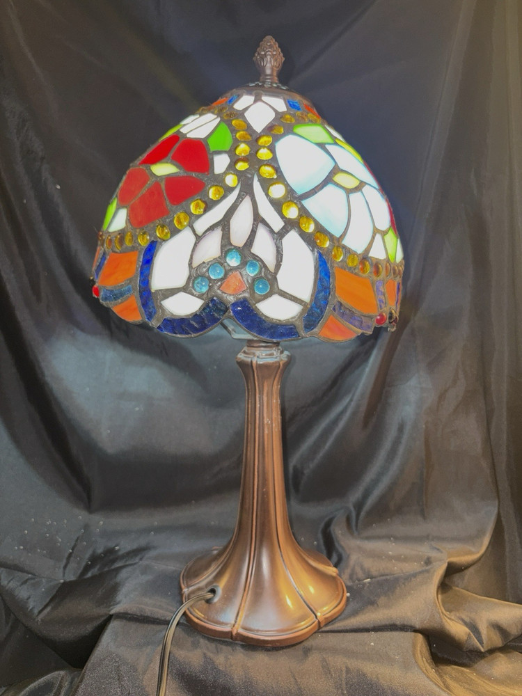 Small Stained Glass Table Lamp 13 In. Tall