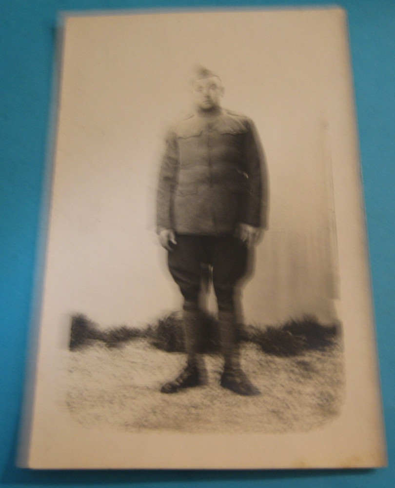 ANTIQUE 1900s  RPPC POSTCARD SOLDIER IN UNIFORM MILITARY