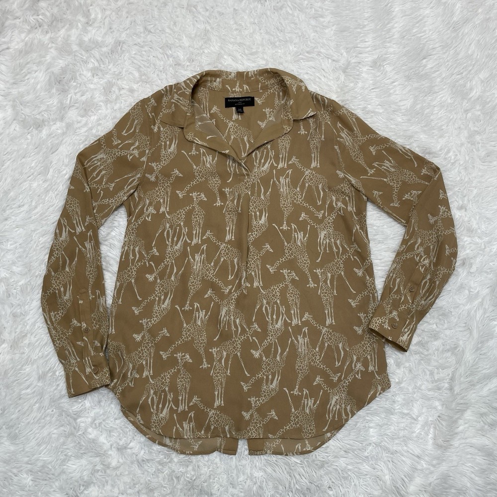 Banana Republic Boyfriend Fit Women’s Tunic Blouse Size XS Giraffe Print Resort