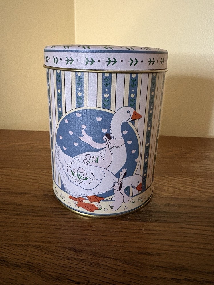 Vintage Goose Duck Metal Storage Tin Canister with Lid | Made in Taiwan
