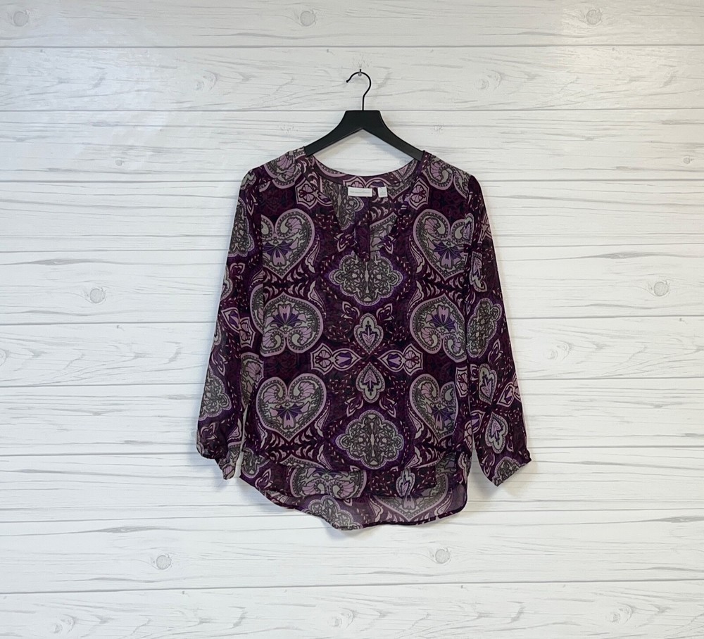 New York & Company top womens size medium long sleeve red paisley stretch