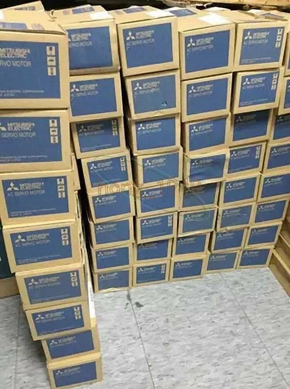 ONE NEW Mitsubishi servo motor HC-AQ0135BD