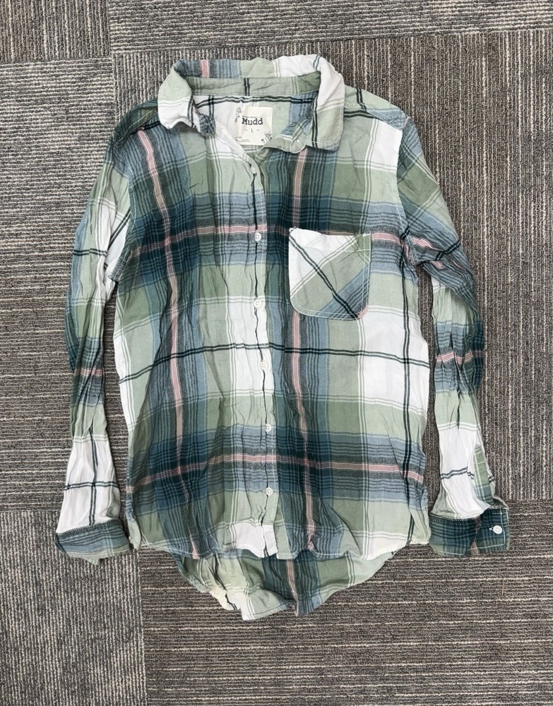 Mudd Womens Large Plaid Button Front Shirt  Flannel