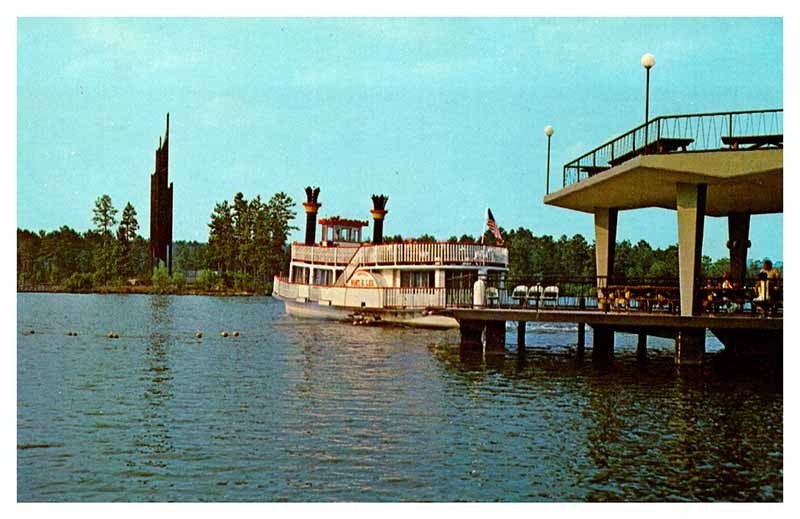 Postcard BOAT SCENE Stone Mountain Georgia GA m/09 AU2263