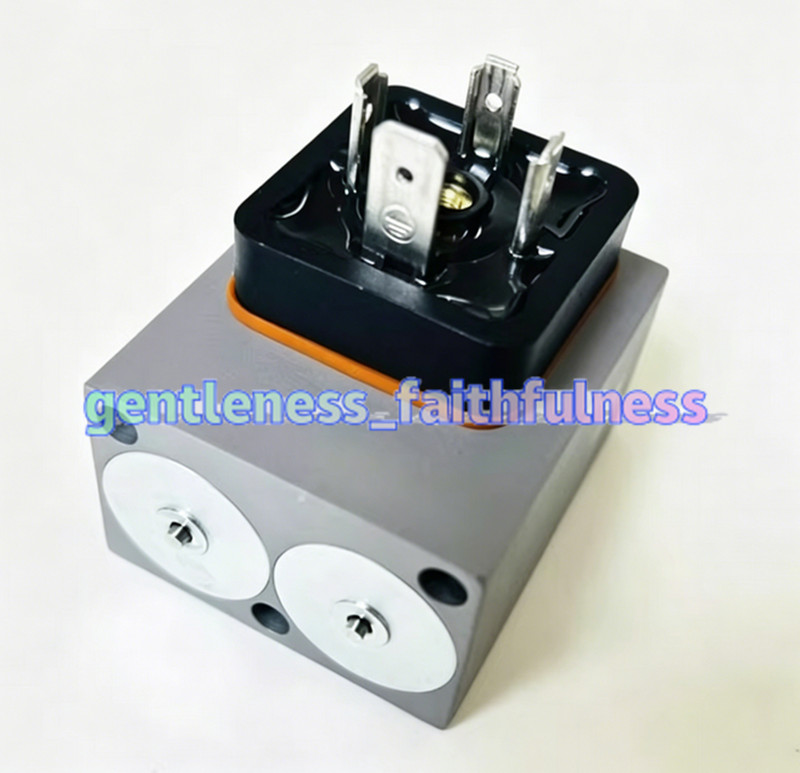 1PCS 7625750 24V DC Proportional Solenoid Coil for Multi-way Valve Replacement