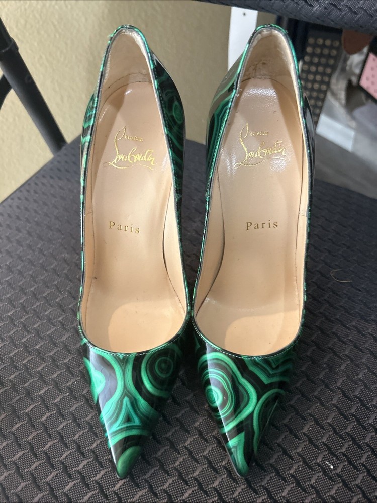 christian louboutin so kate gold size 35