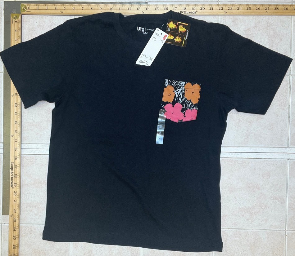 Uniqlo x Andy Warhol Flowers 1964 Mens T-shirt NWT Size Medium