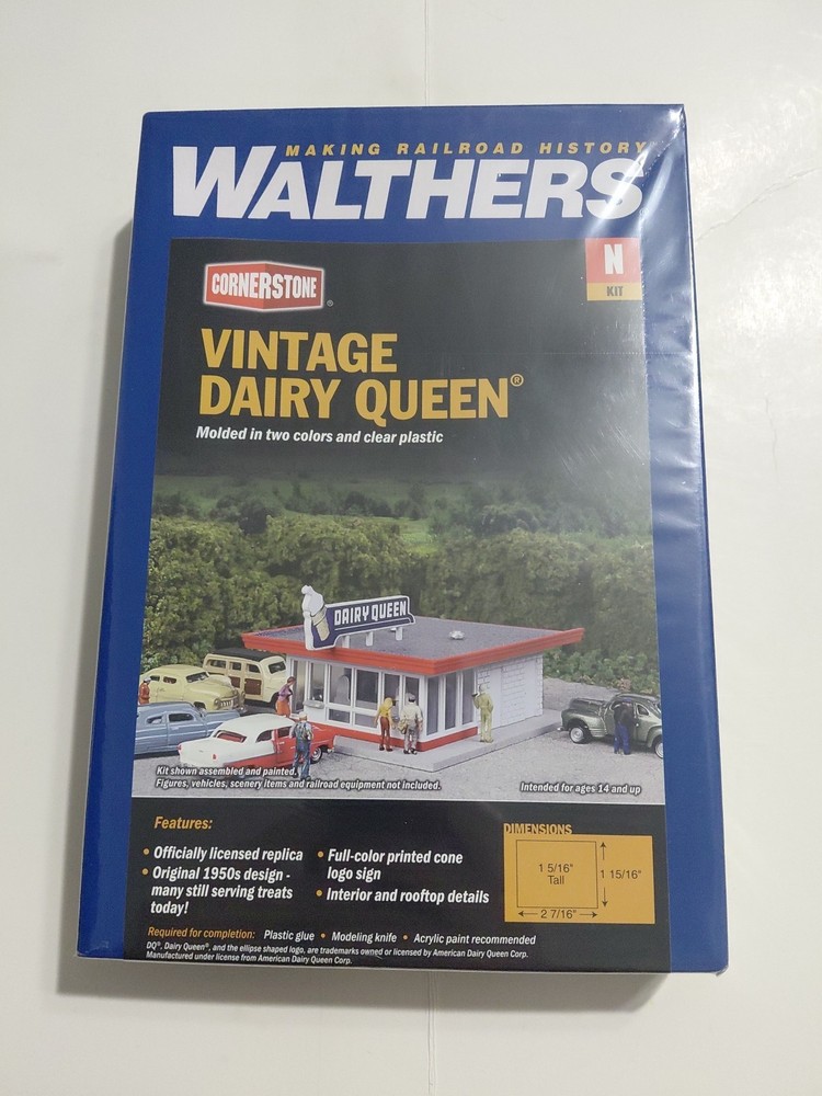 WALTHERS CORNERSTONE N SCALE VINTAGE DAIRY QUEEN BUILDING KIT train 933-3845 NEW