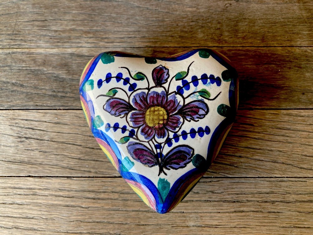 Vintage Portuguese Hand Painted Heart Shaped Ceramic Trinket Dish