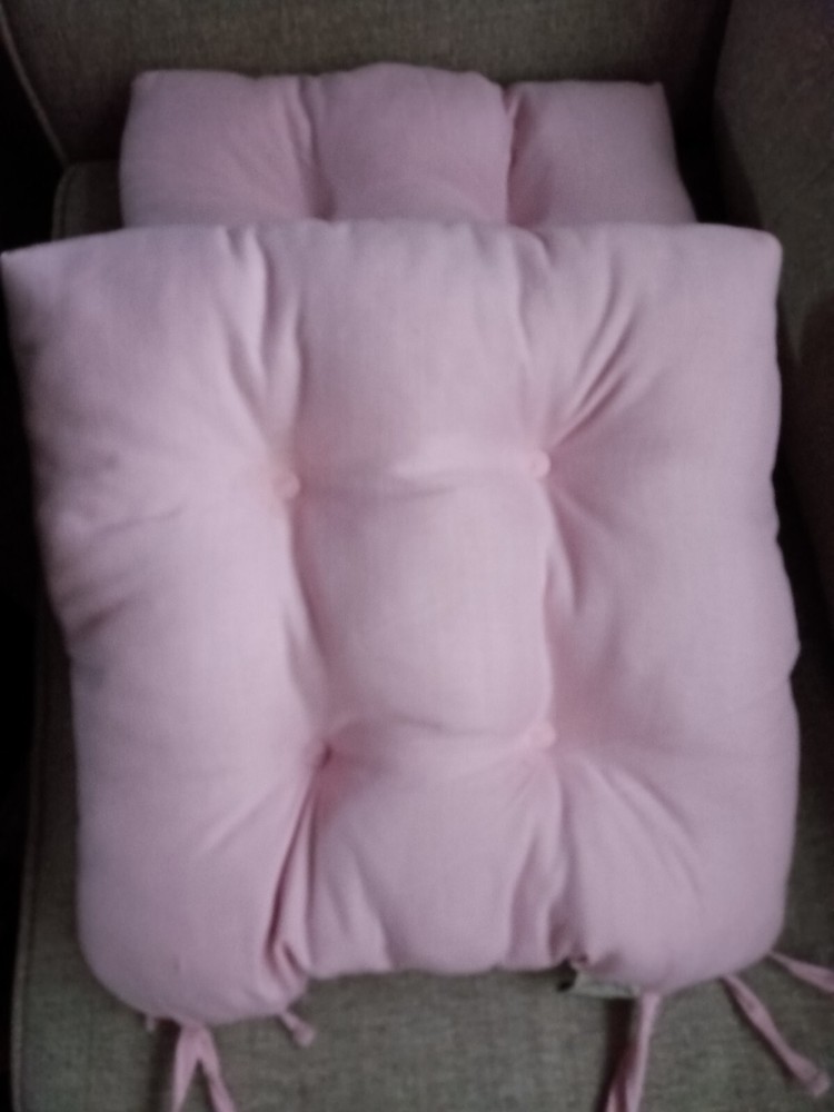NEW 2-Piece Tufted Chair Seat Pads Soft Cushion Set of TWO PINK Attached Ties
