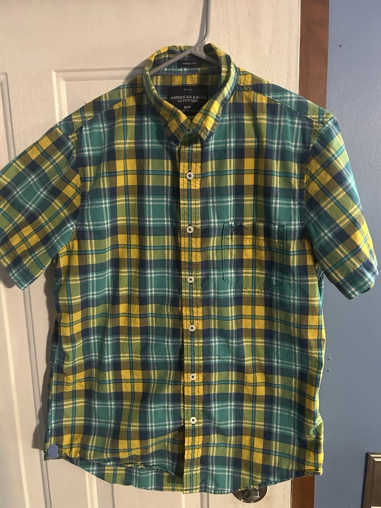 American Eagle Outfitters Men’s Medium Short Sleeve Button Up Vintage Fit Shirt