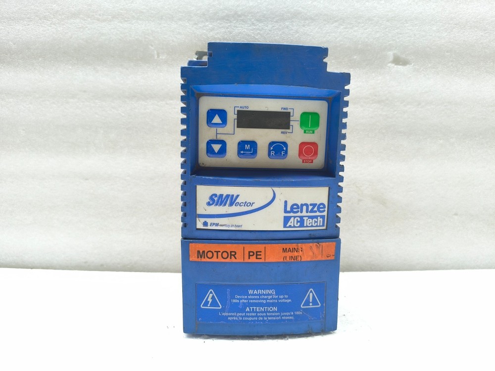 Lenze Esv751N04Txb Frequency Inverter 1Hp 0.75Kw ( Used Condition )