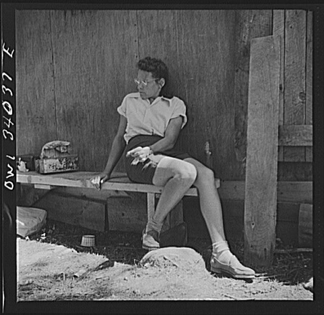 Photo:Woman on Bench 1930s Outdoor Portrait Black and White