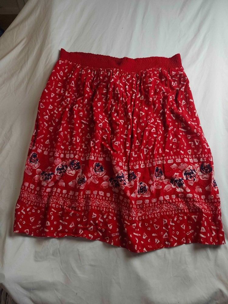 Jaclyn Smith Skirt Womens Large Red Floral A-Line Pull On Lightweight Casual