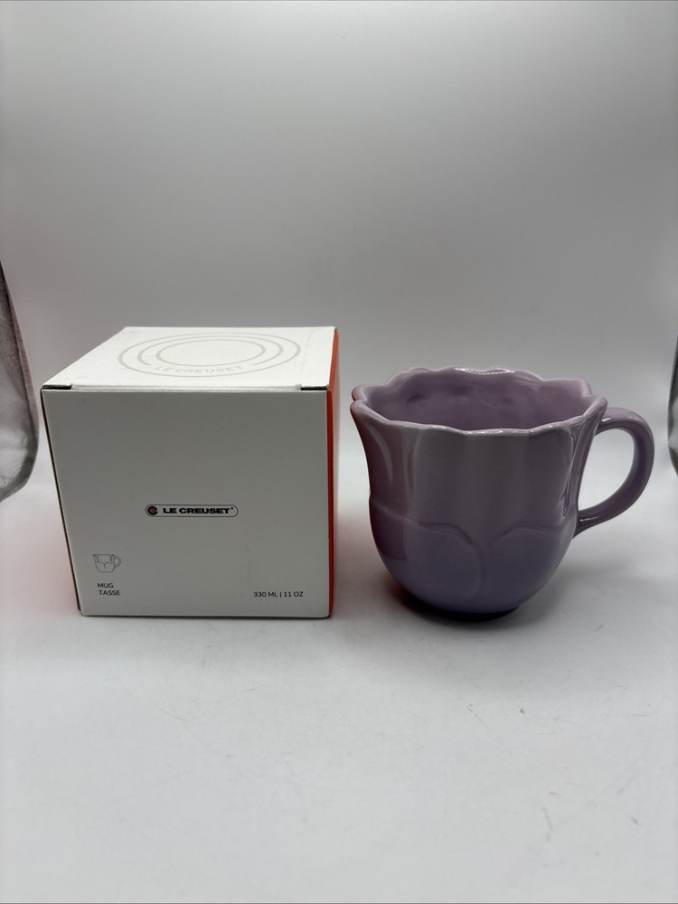 Le Creuset Anemone Petal Mug 11 oz Bluebell Purple Stoneware Coffee Cup NIB