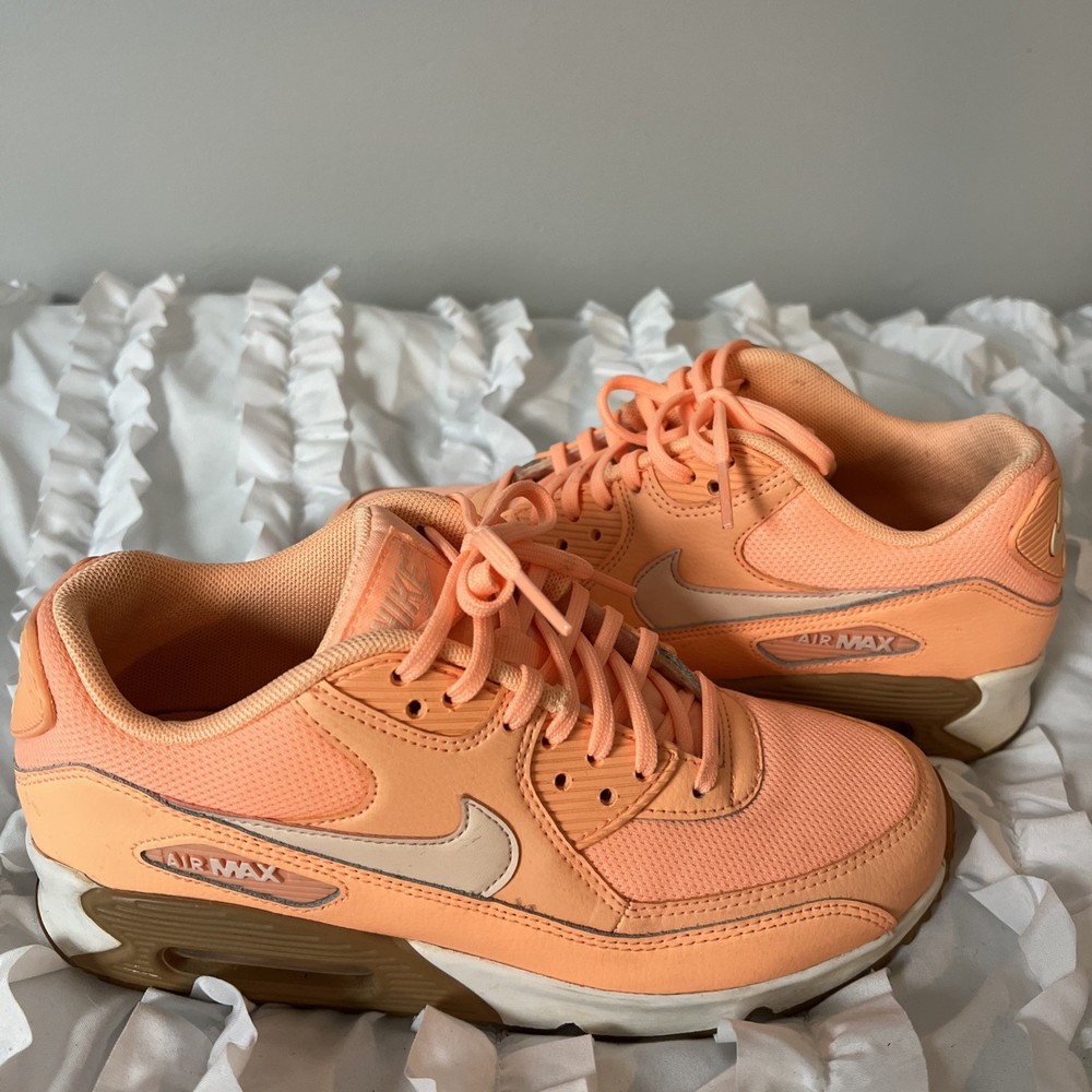 Nike Air Max 90 Sunset Glow Womens Size 7 Rare Peach White Lace Up 325213-802