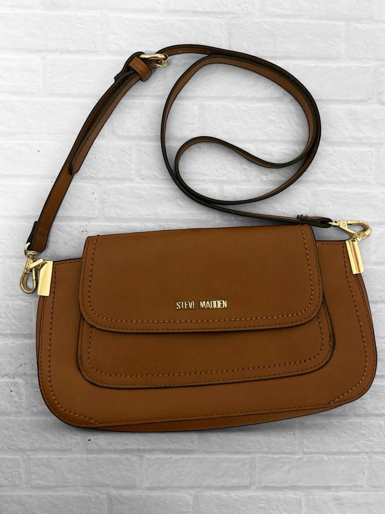 Steve Madden shoulder purse crossbody bag. Brown leather purse.