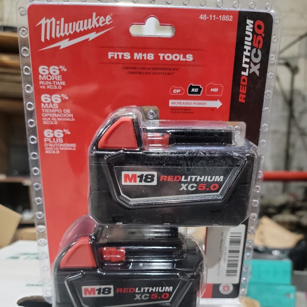 Milwaukee M18 48-11-1852 High-Capacity Black Batteries Twin Pack