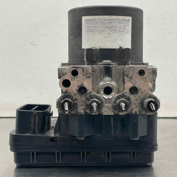 2013-2014 Nissan Pathfinder 3.5L 4x4 ABS Anti-Lock Brake Pump Assembly AWD Oem