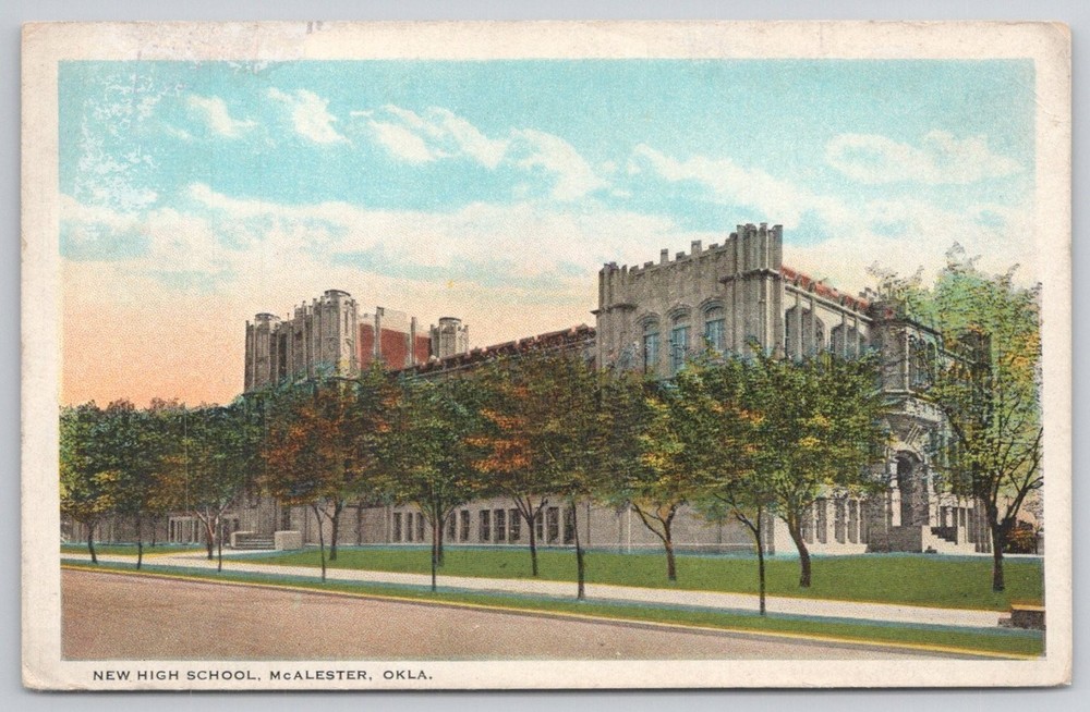 McAlester OK NEW HIGH SCHOOL Postcard C.T. American Art Linen Unposted