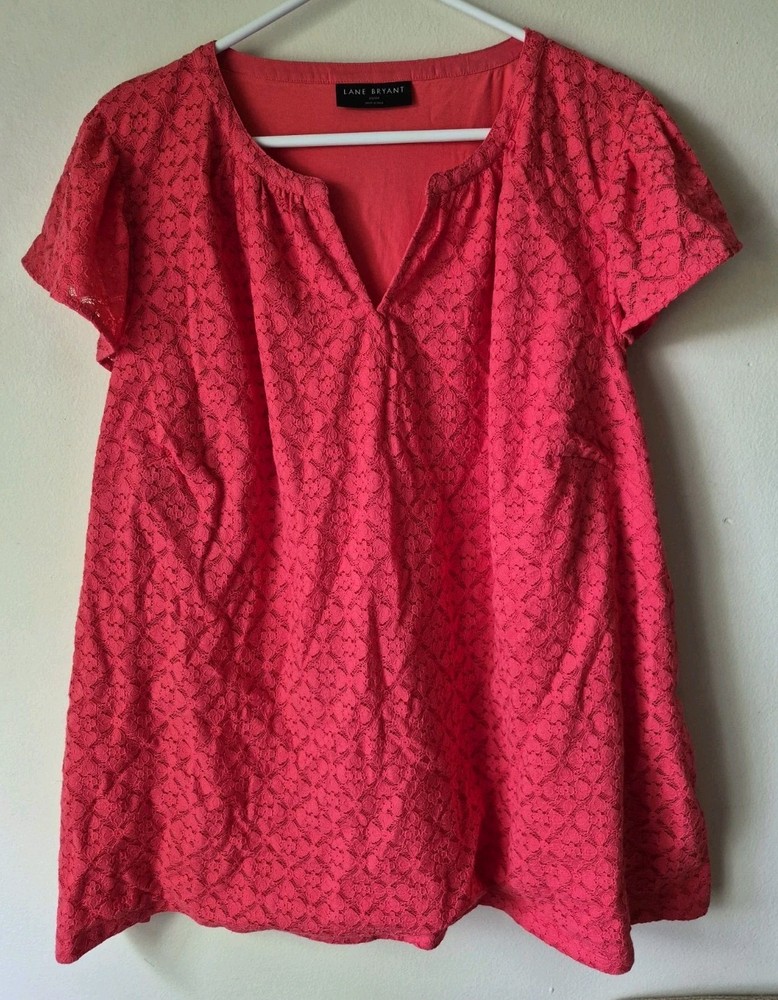 Lane Bryant Women's Short Sleeve Crochet Front Floral Top Coral Size 22/24
