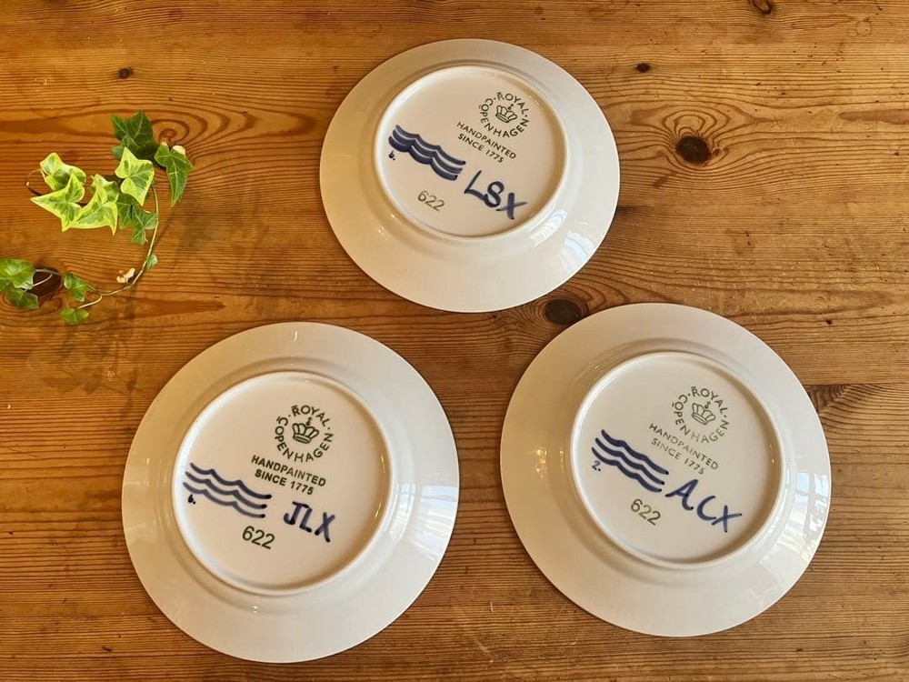 Royal Copenhagen Blue Fluted Mega 22cm Plate Set of 3 Used