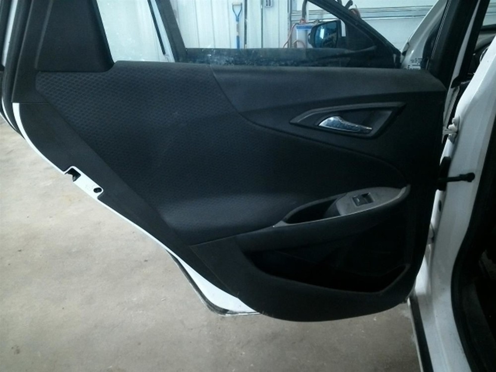 MALIBU    2018 Door Trim Panel Rear 104775832