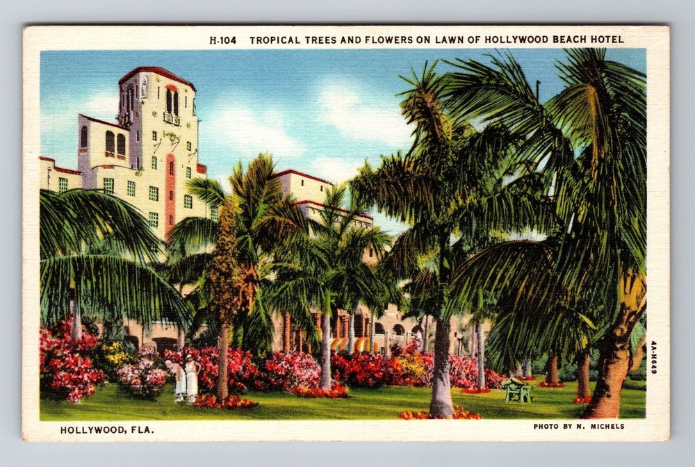 Hollywood FL-Florida, Tropical Trees And Flowers At Hotel, Vintage Postcard